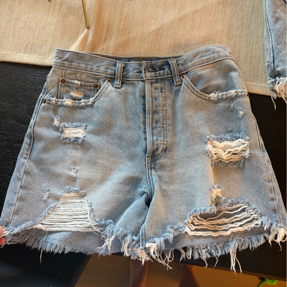 Abercrombie high rise short